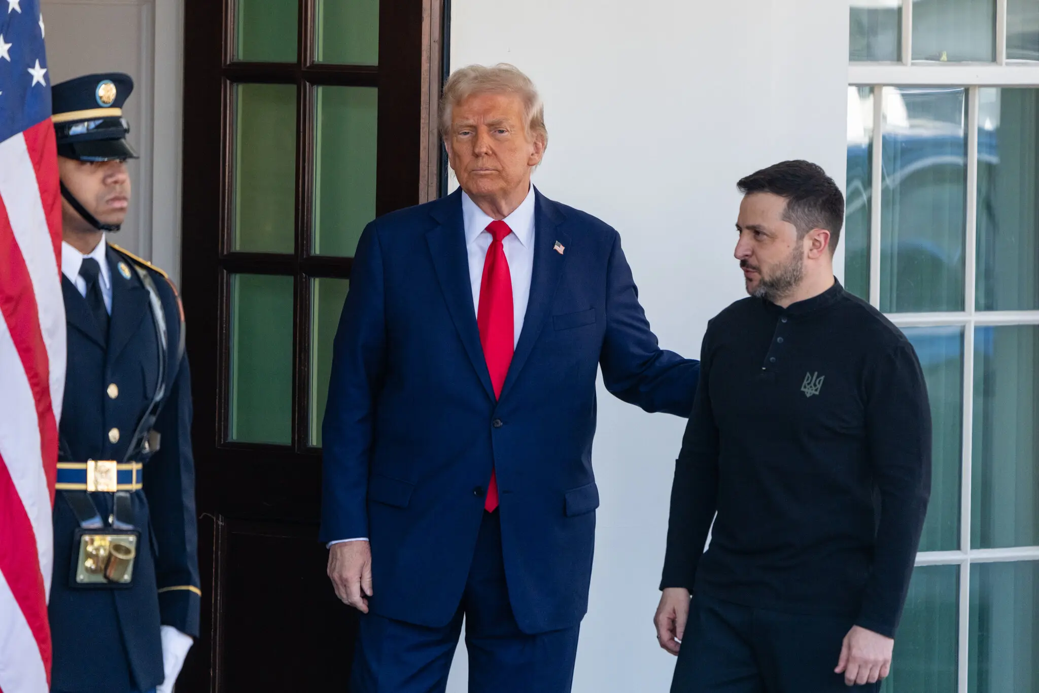 Президент Трамп із президентом України Володимиром Зеленським у Білому домі перед їхньою зустріччю в Овальному кабінеті в п’ятницю